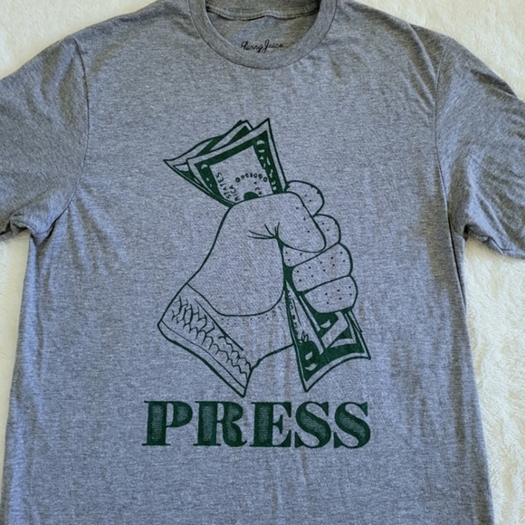 Swing Juice⛳️ "PRESS" Graphic Tee - NWOT - Picture 8 of 10